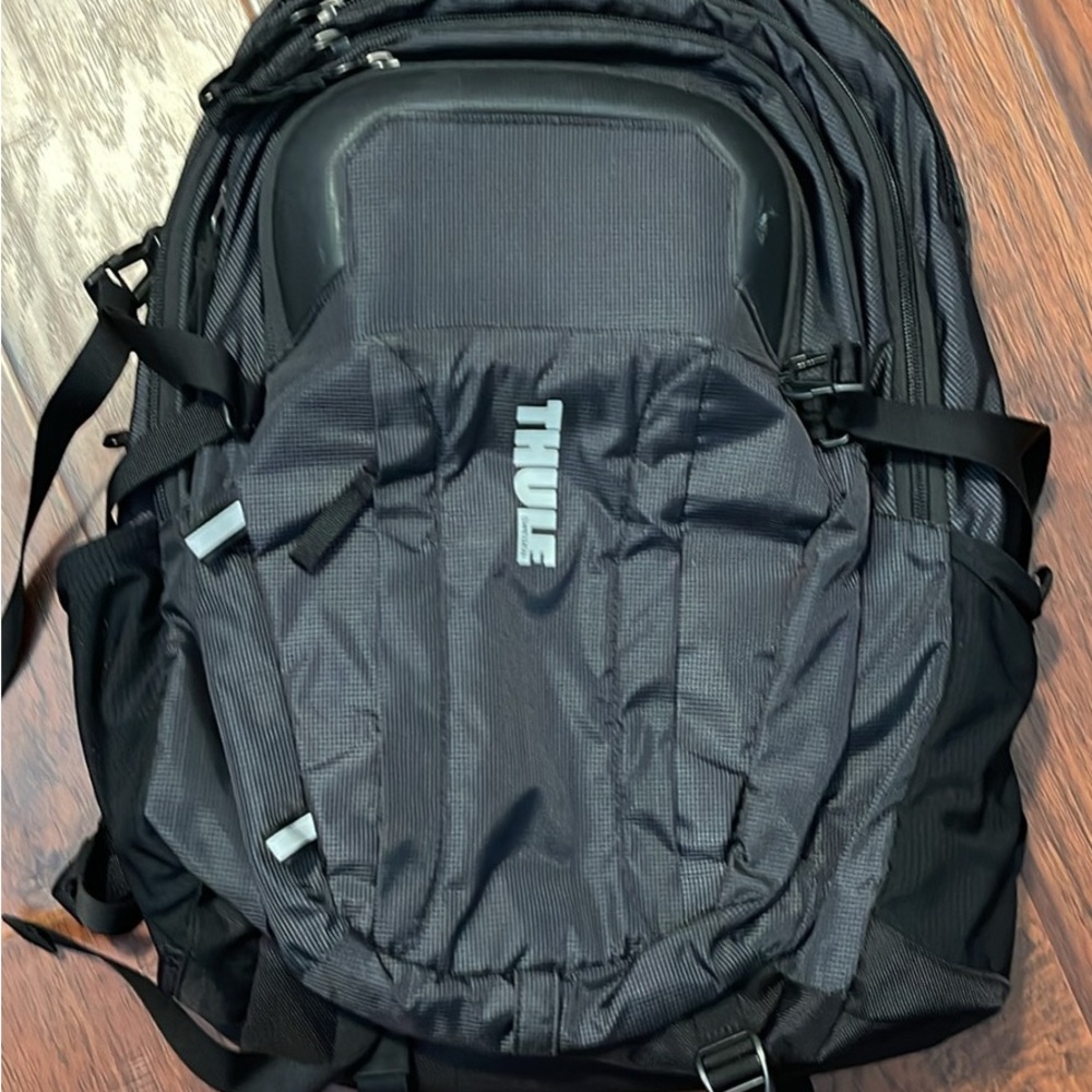 Thule EnRoute Escort 2 Backpack 27L Black Laptop School Travel Durable